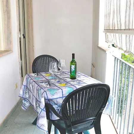 Casa de Férias Karm 6 Places *